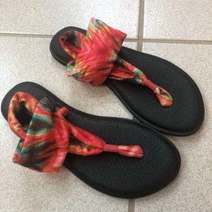Sanuk yoga sling- sandal